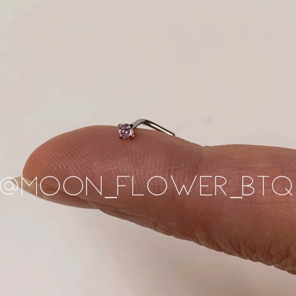 Tiny Square Pink CZ L Shaped Nose Ring - Picture 2 of 5
